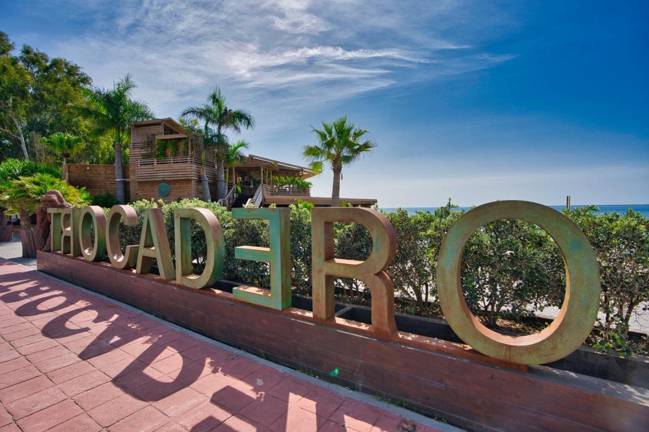 Apartamento Estrella Del Mar 100M De La Playa 2 Terrazas Garage Benalmádena Kültér fotó